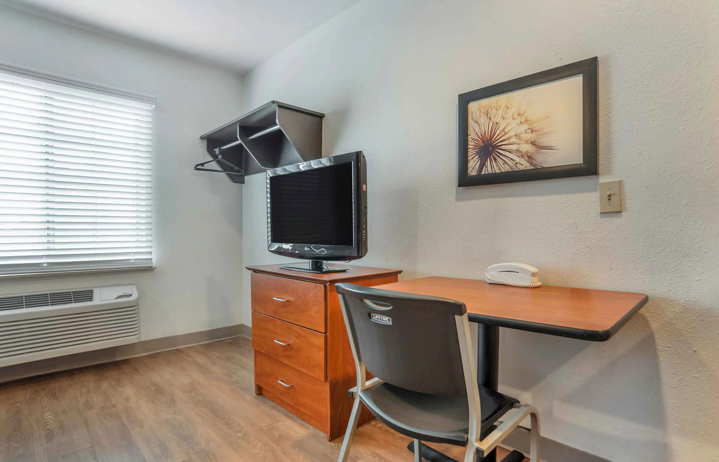 Studio Suite - 1 Full Bed
