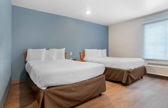 Studio Suite - 2 Full Beds