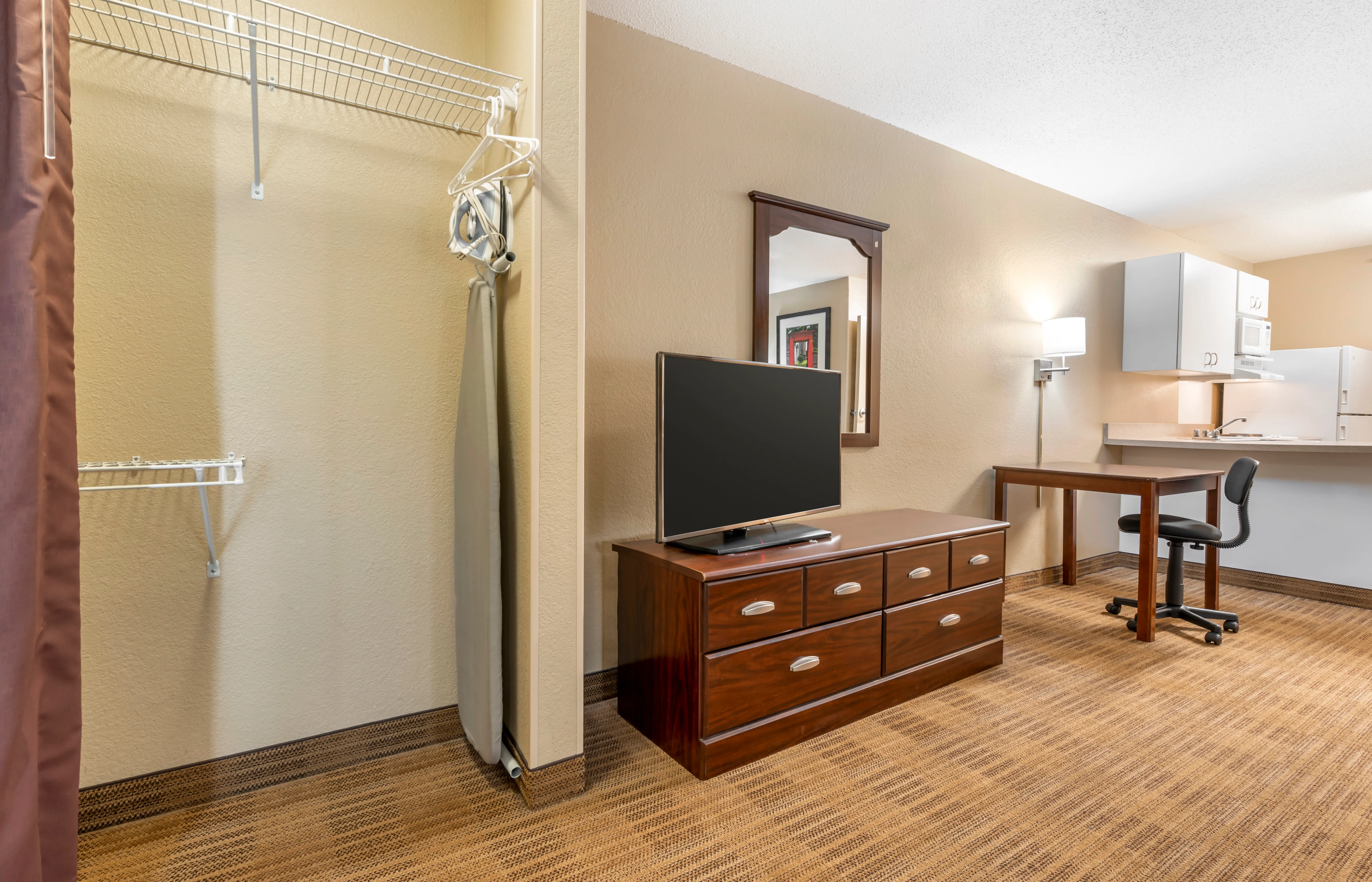 Studio Suite - 1 King Bed