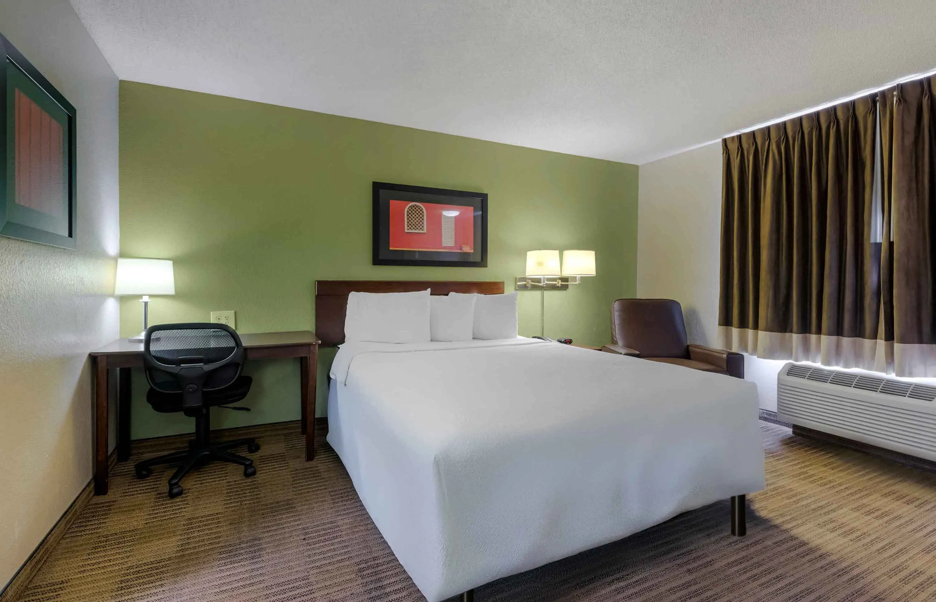 Studio Suite - 1 King Bed