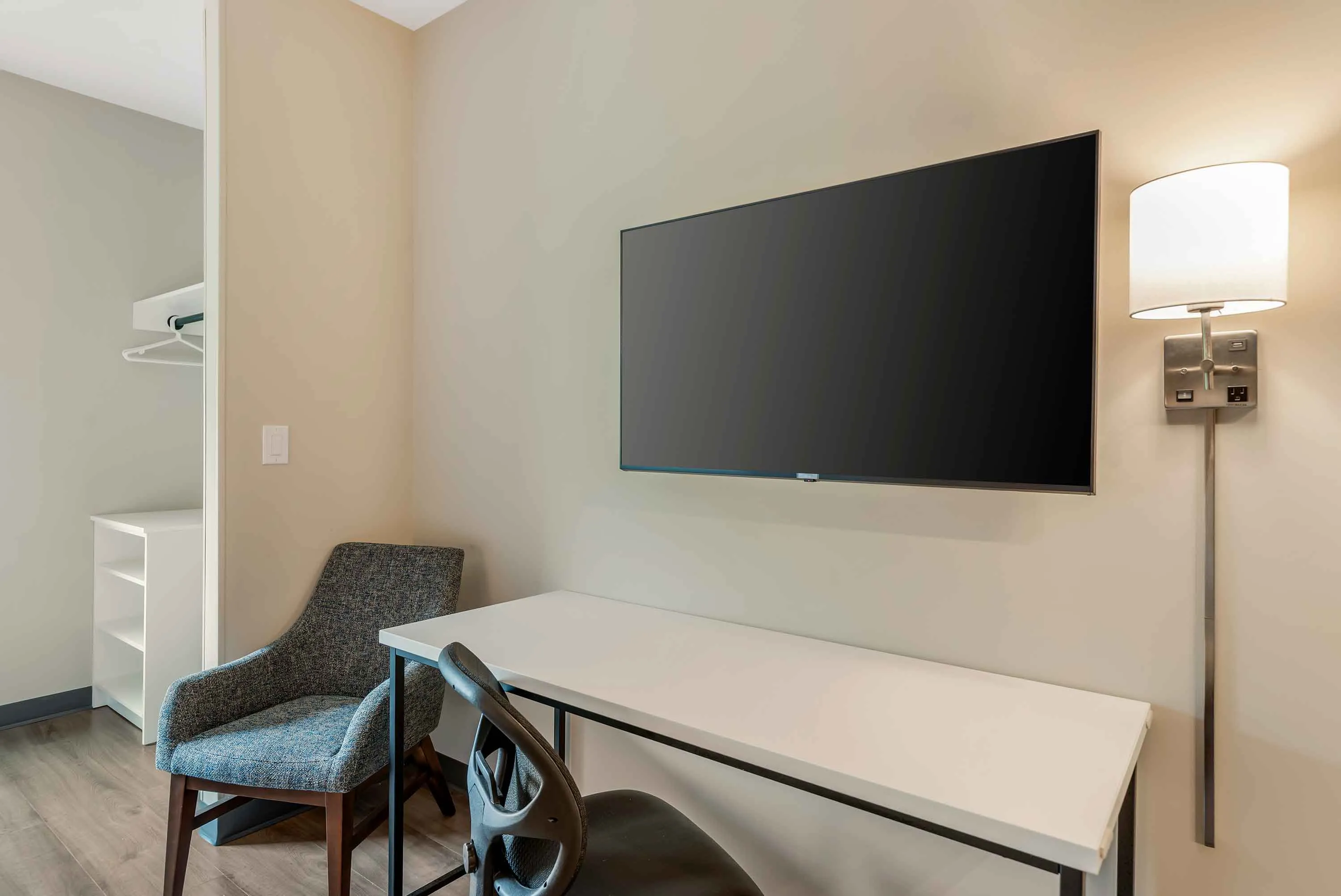 Studio Suite - 2 Queen Beds