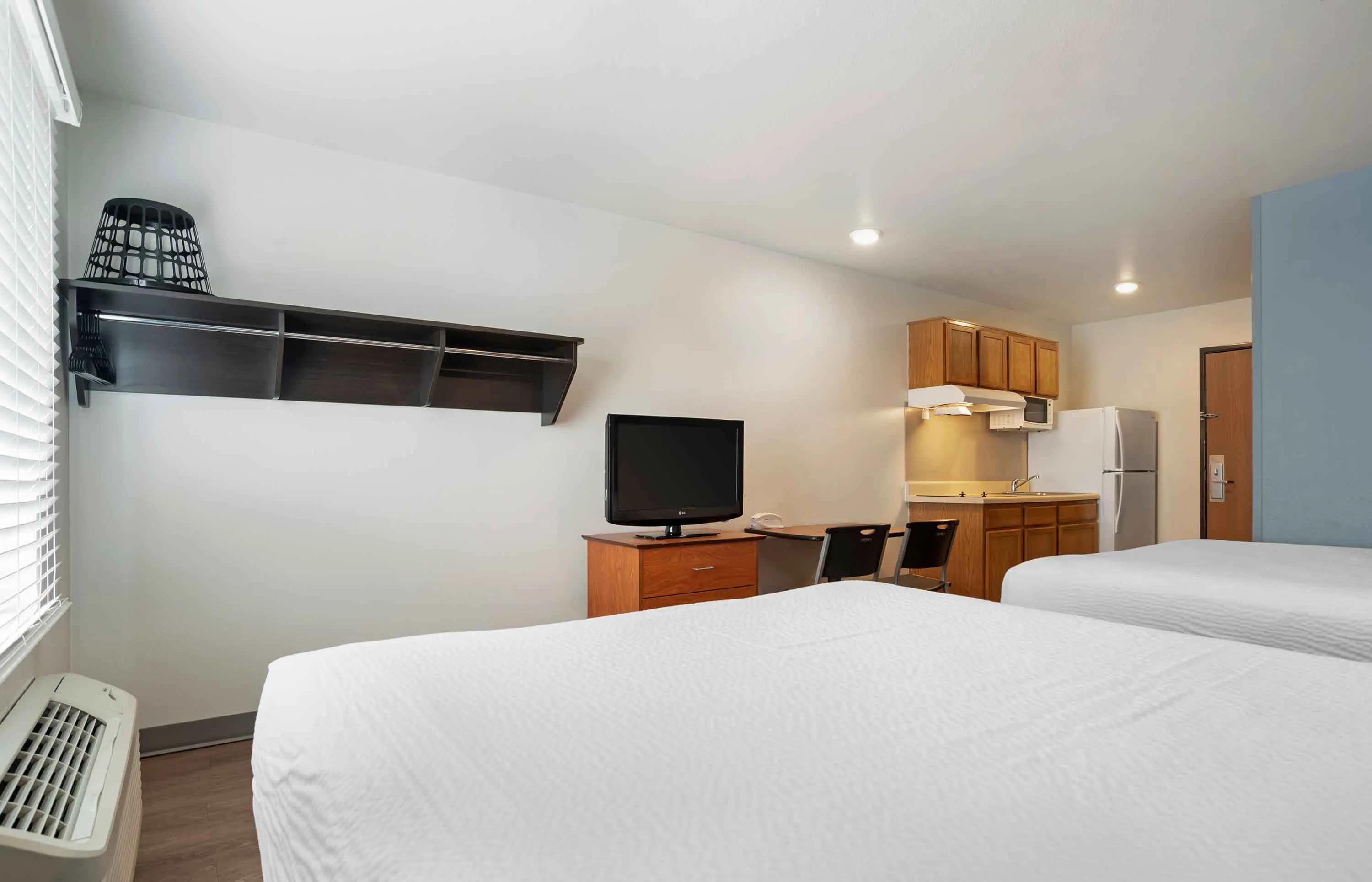 Studio Suite - 2 Queen Beds