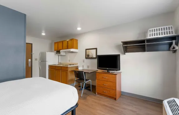 Studio Suite - 1 Full Bed