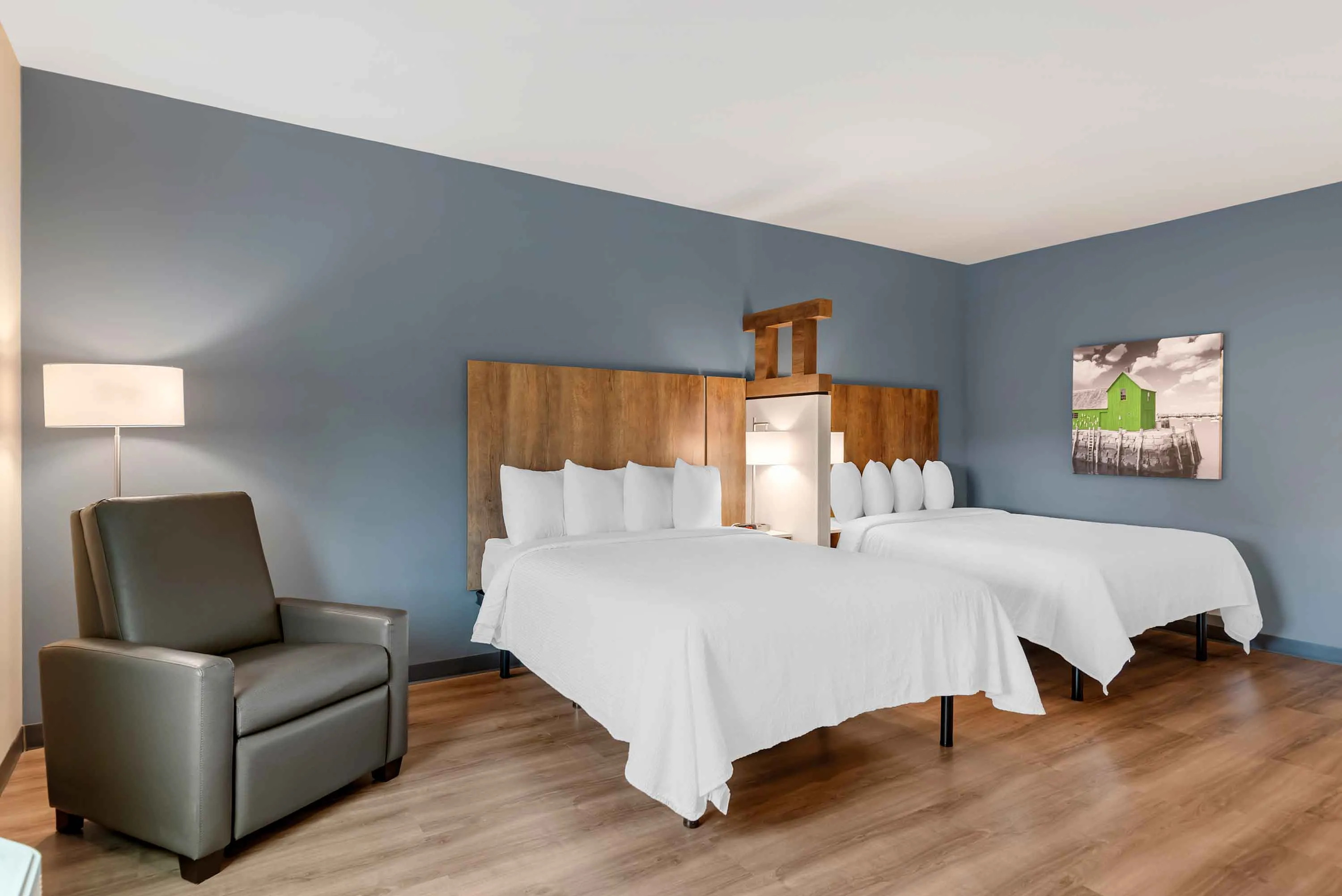 Superior Studio - 2 Full Beds