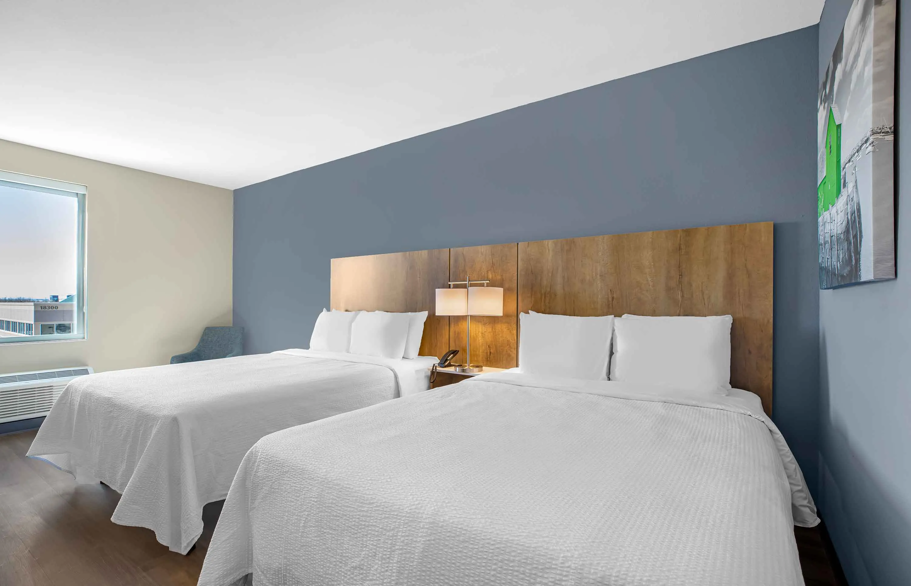 Studio Suite - 2 Queen Beds
