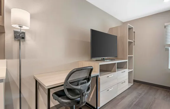 Studio Suite - 1 Queen Bed