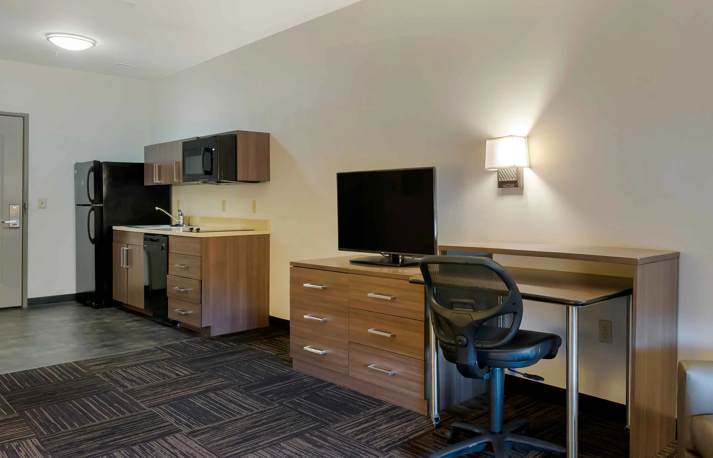 Studio Suite - 2 Queen Beds