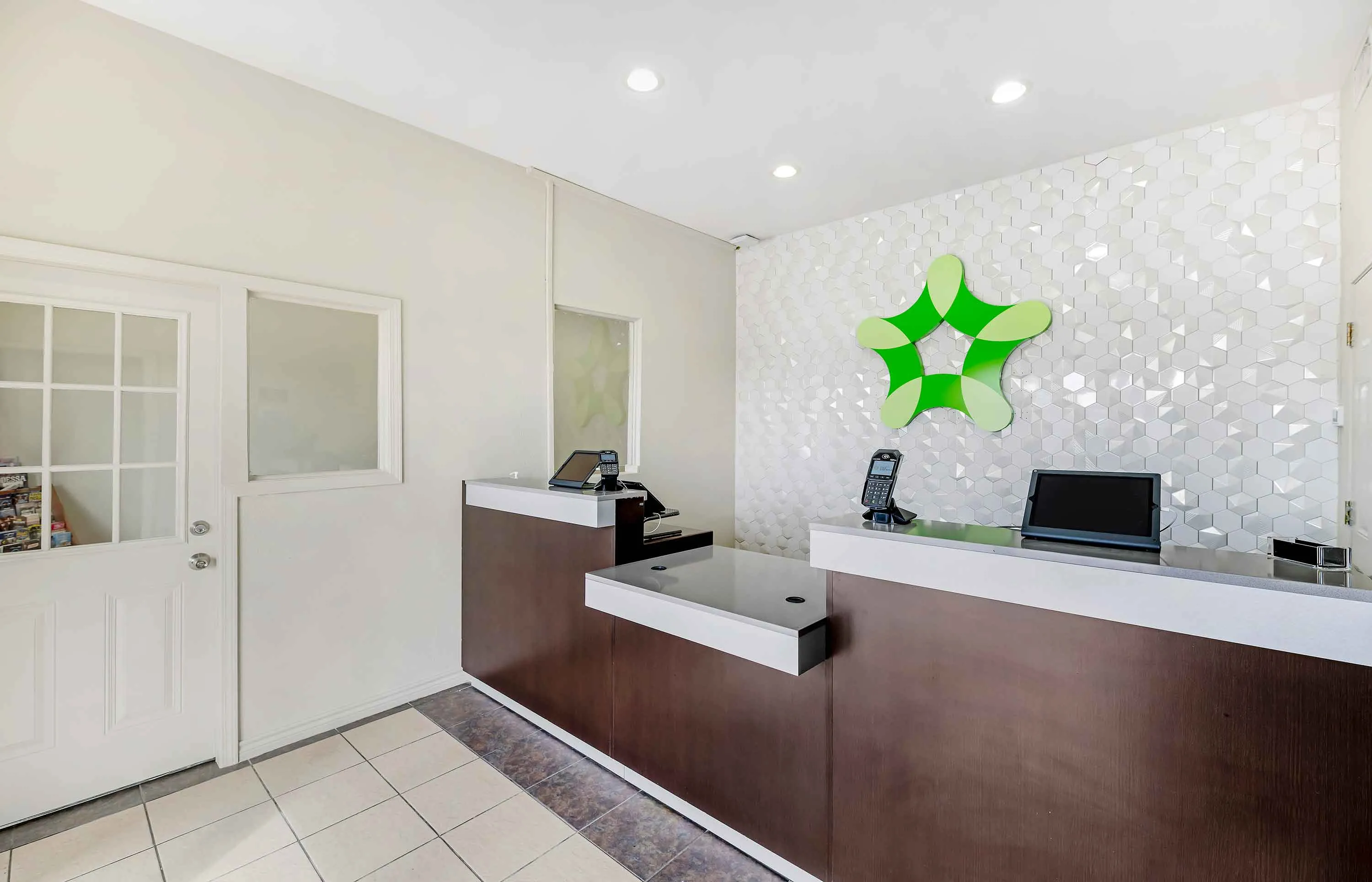 Lobby and Guest Check-in