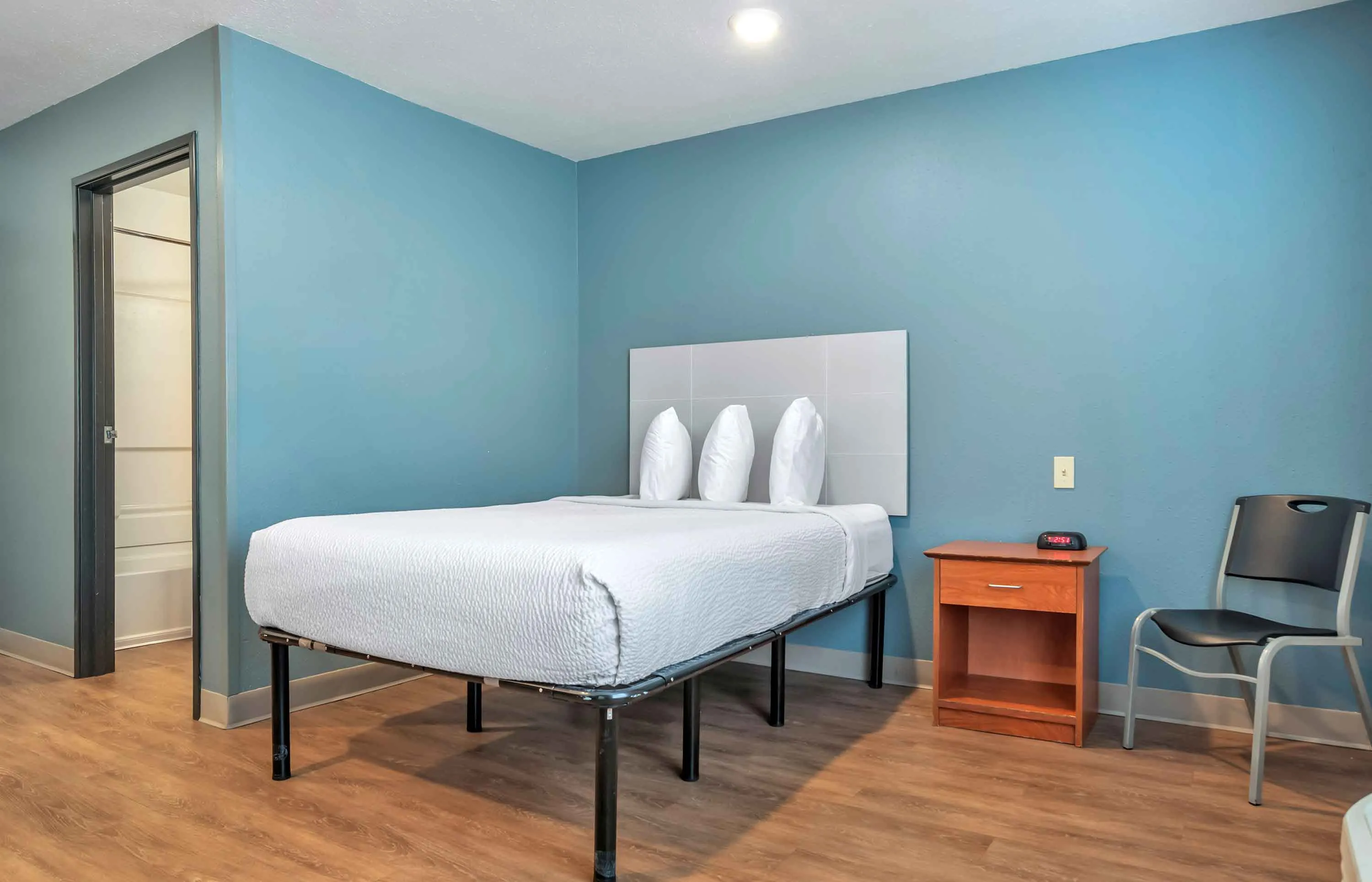 Studio Suite - 1 Full Bed