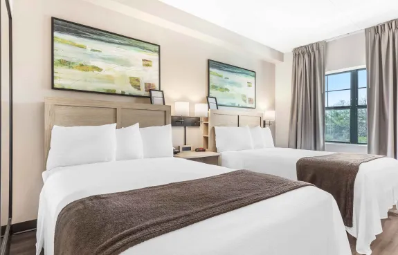 Studio Suite - 2 Full Beds